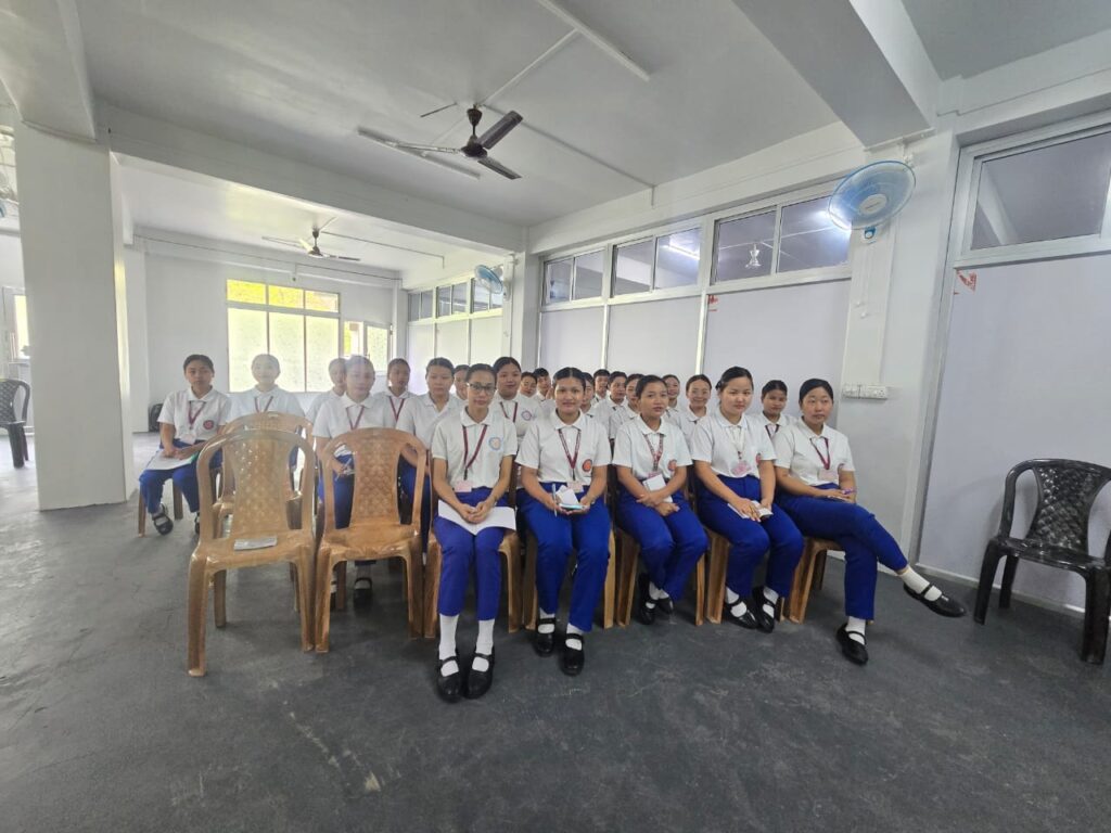 Seminar @ BN nursing college with JICA and Red Cros Director 2